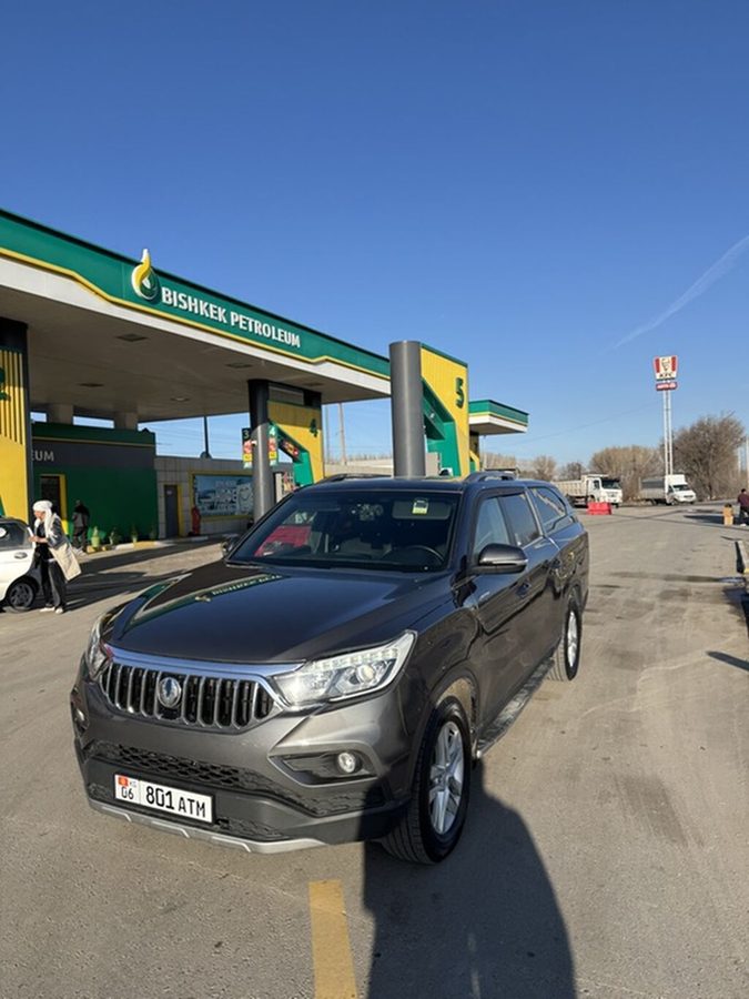 Ssangyong Rexton Sports