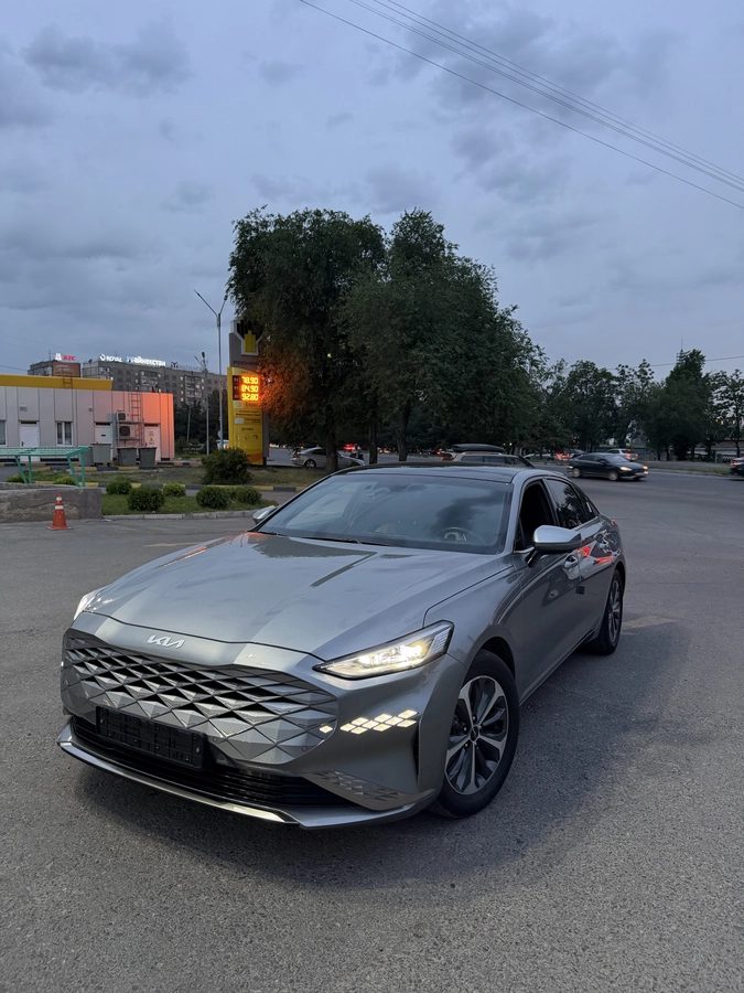 Kia K8 2021
