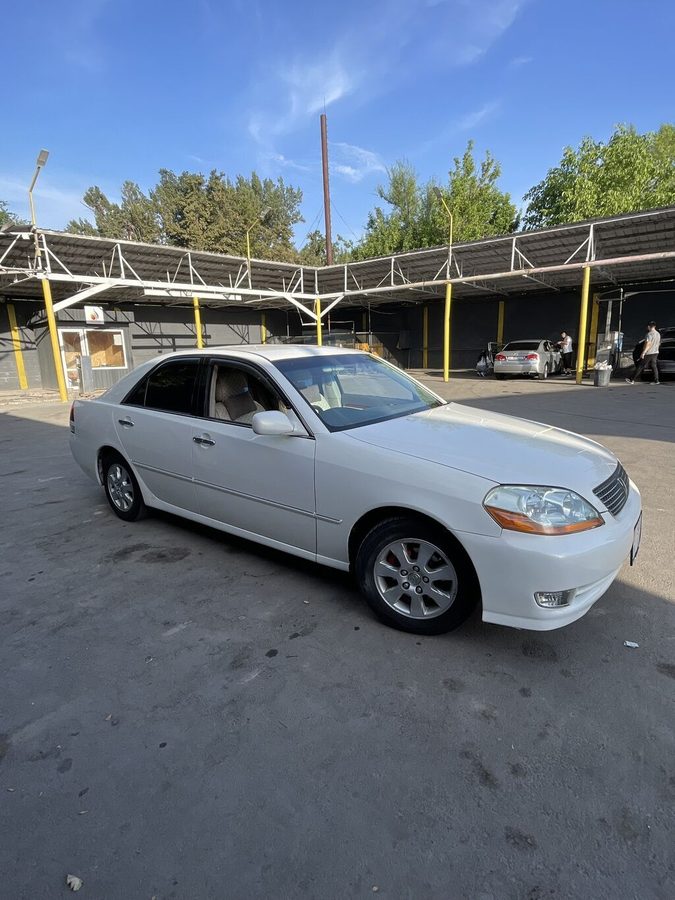 Toyota Mark II