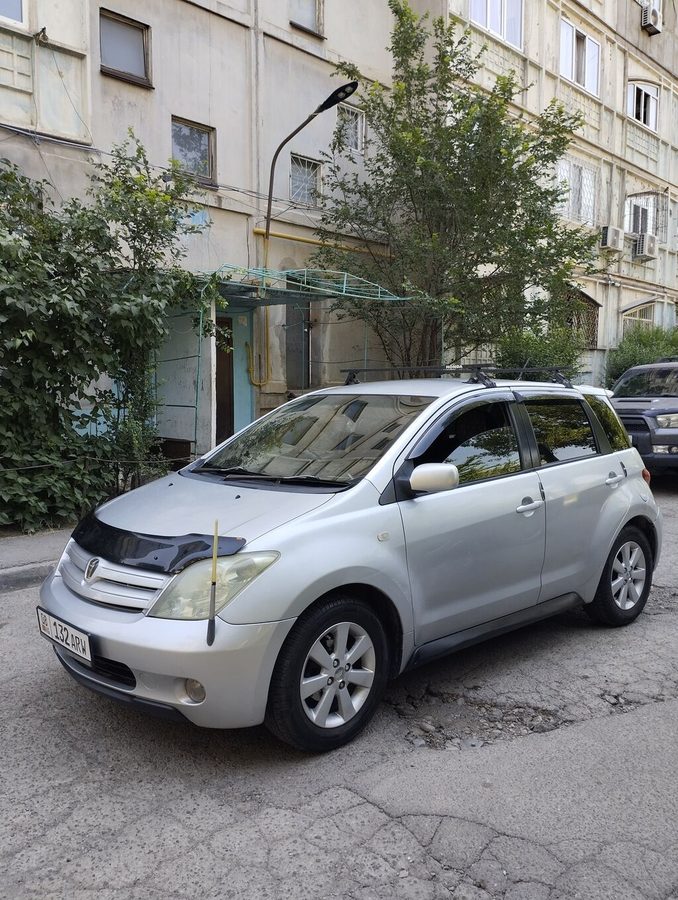 Toyota Ist