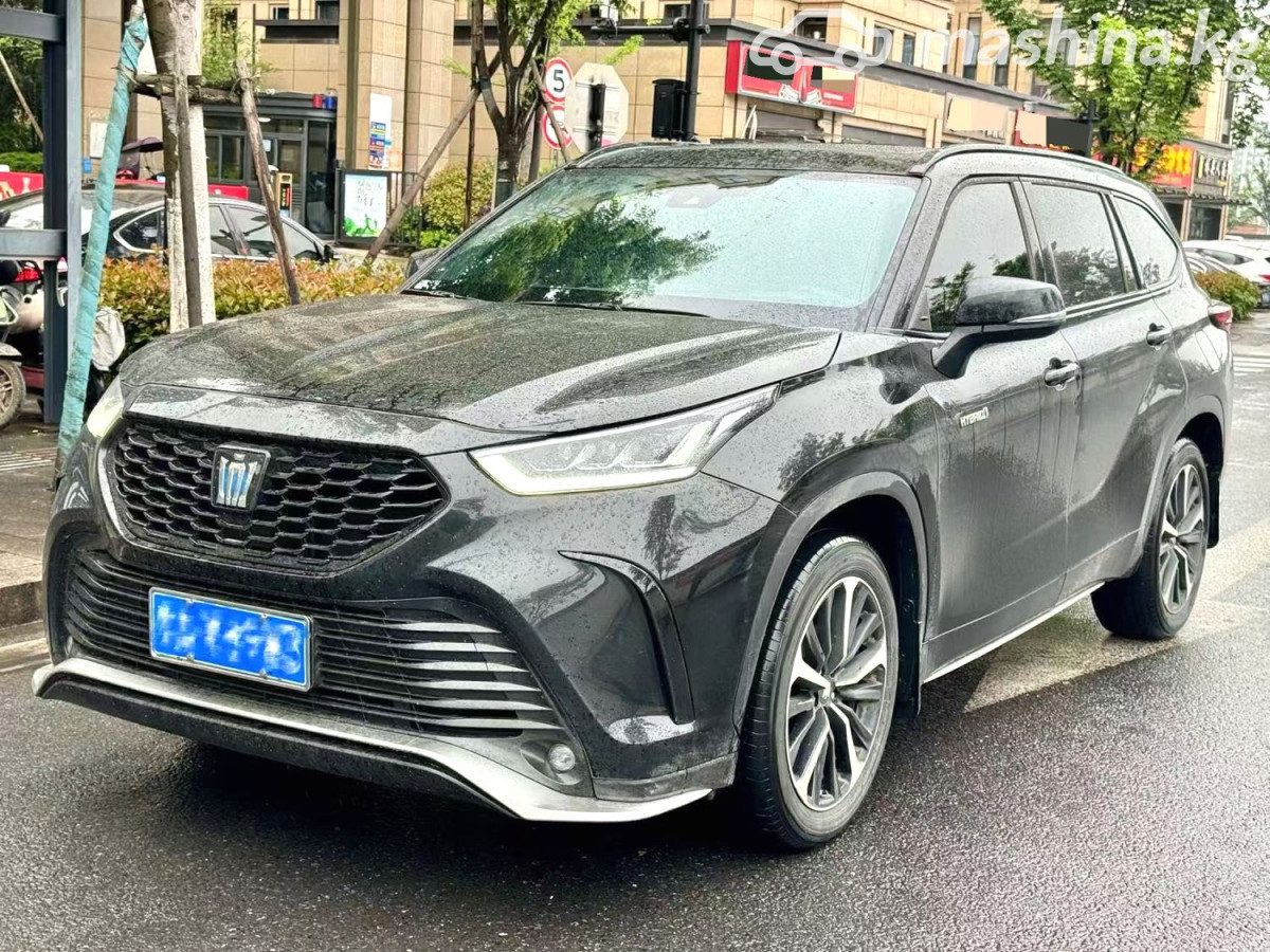Toyota Crown Kluger