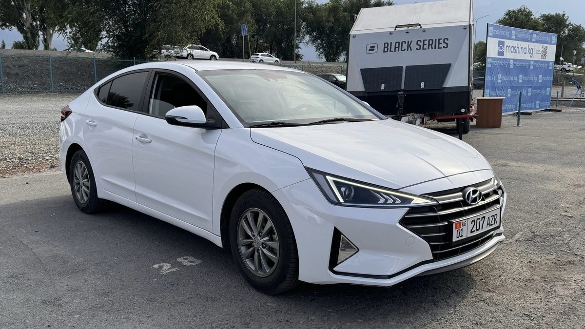Hyundai Avante VI Рестайлинг 2019
