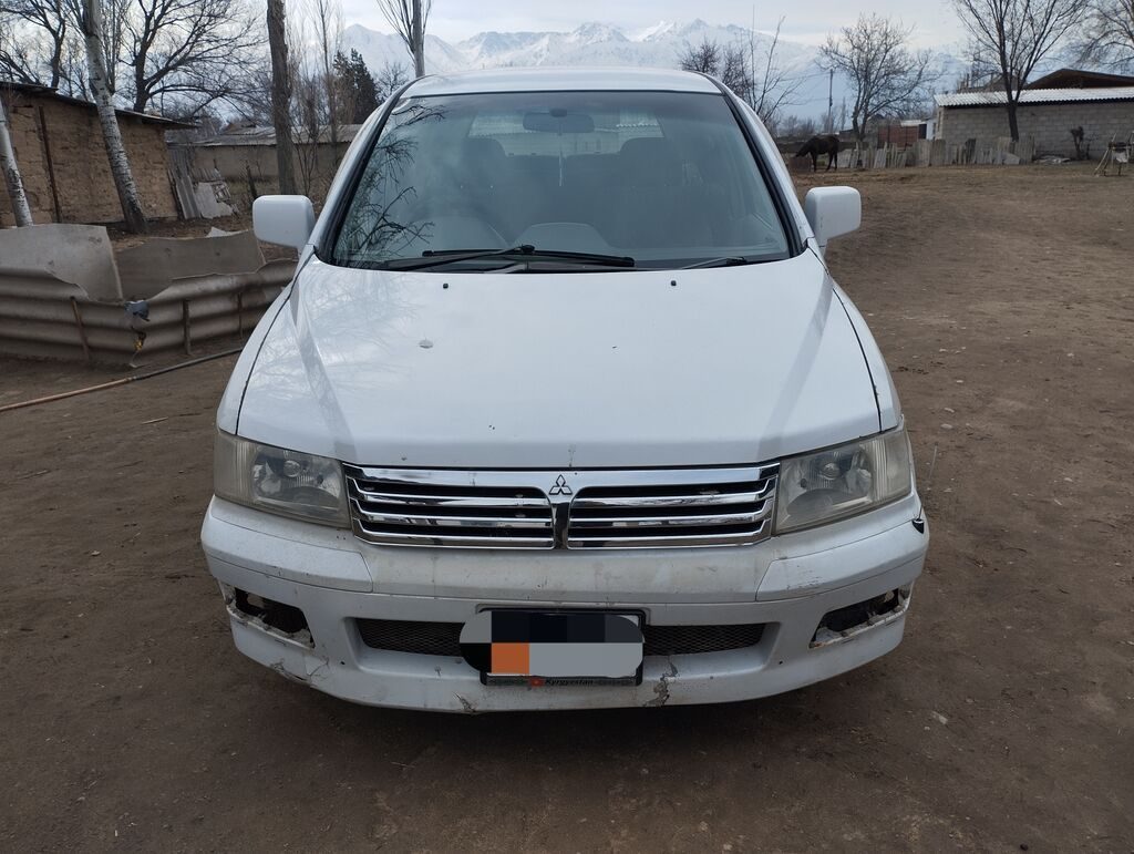 Mitsubishi Chariot