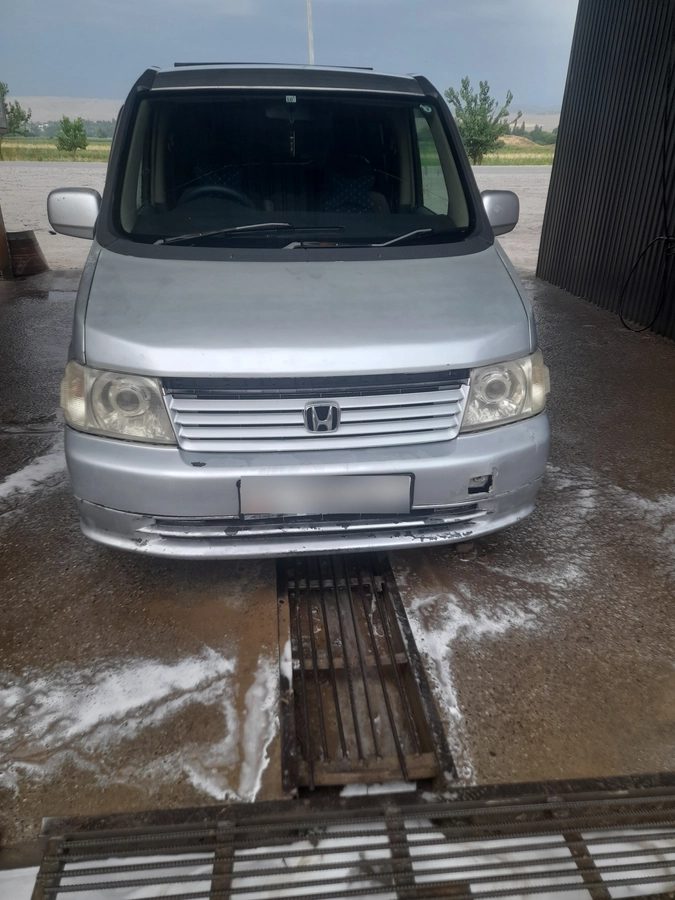 Honda Stepwgn II 2001
