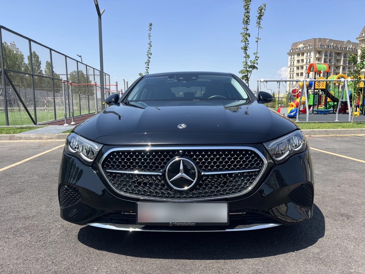 Mercedes-Benz E-Класс VI (W214, S214) 2024