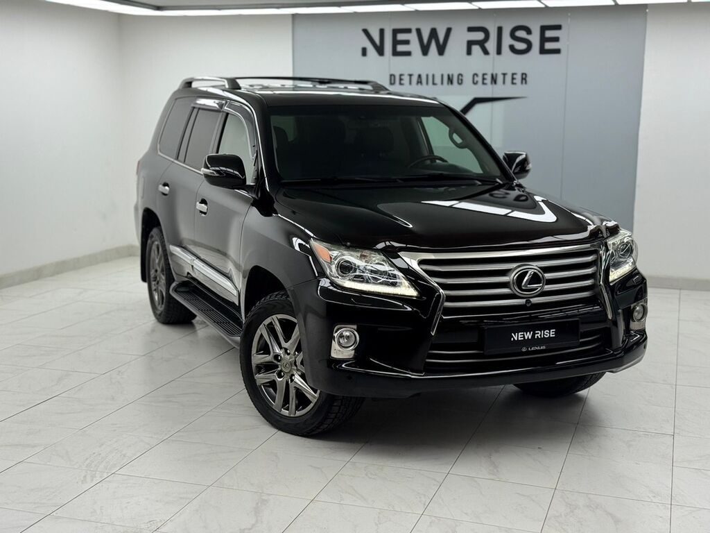 Lexus LX