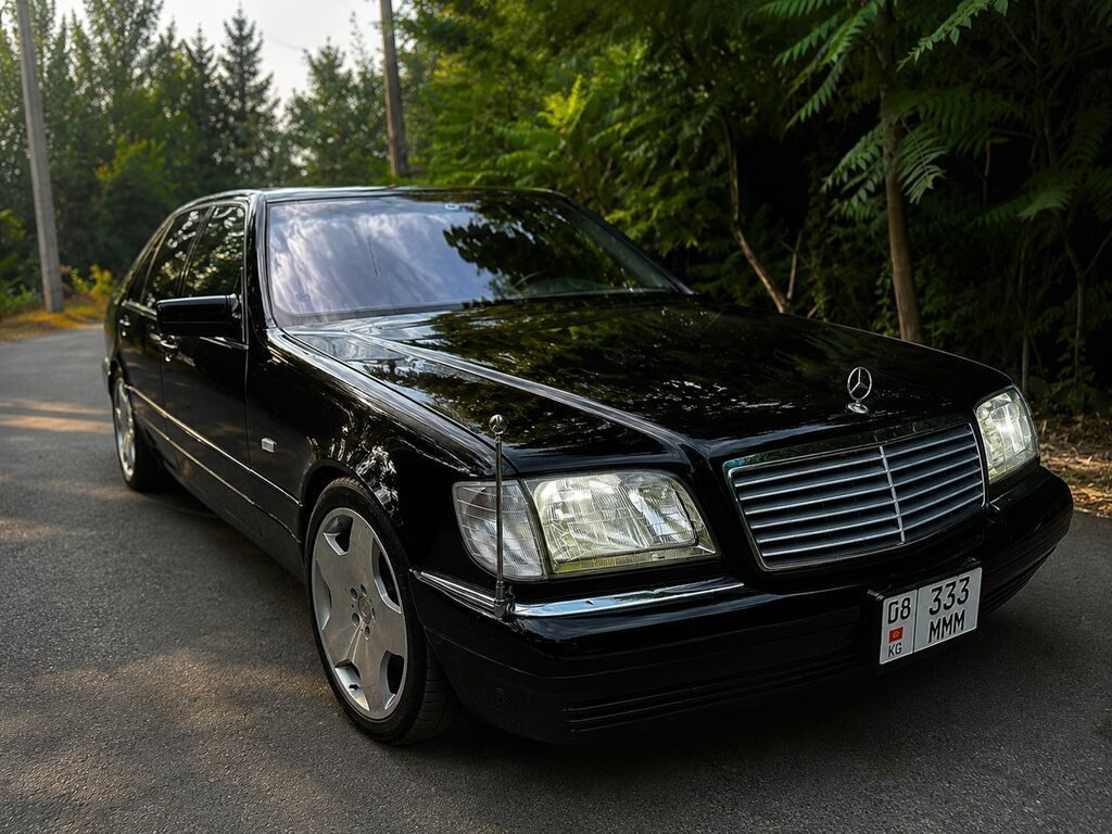 Mercedes-Benz S-Class