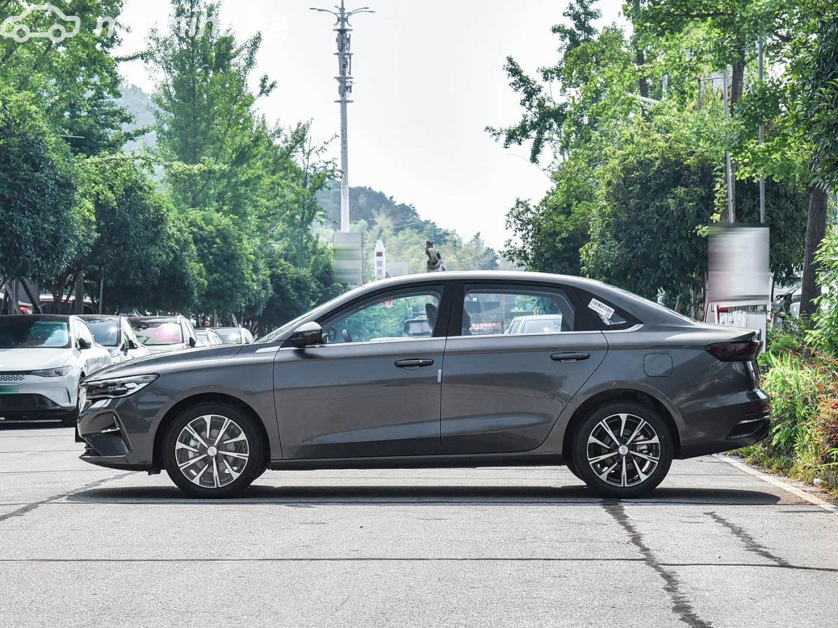 Geely Emgrand II
