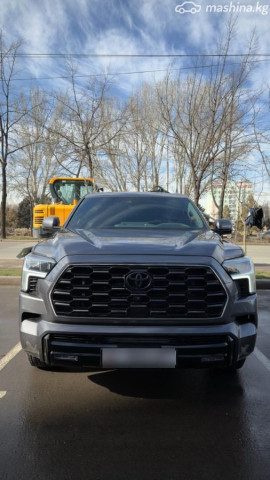 Toyota Sequoia