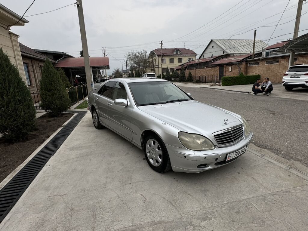 Mercedes-Benz S-Class