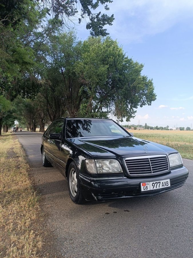 Mercedes-Benz S-Class