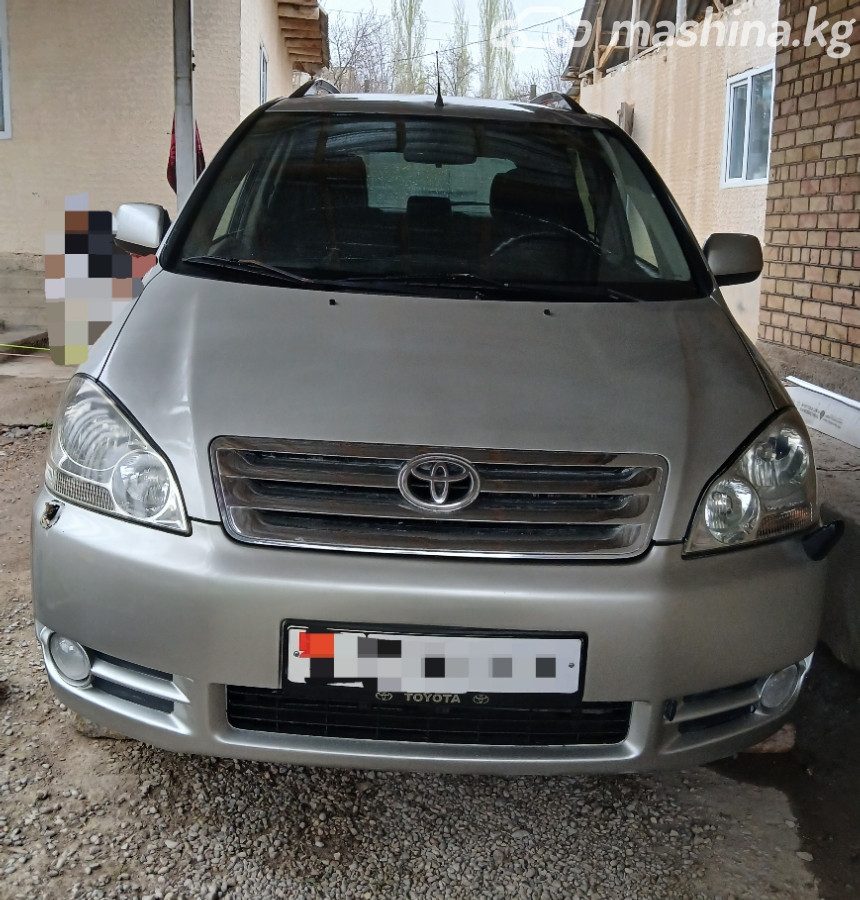 Toyota Avensis Verso