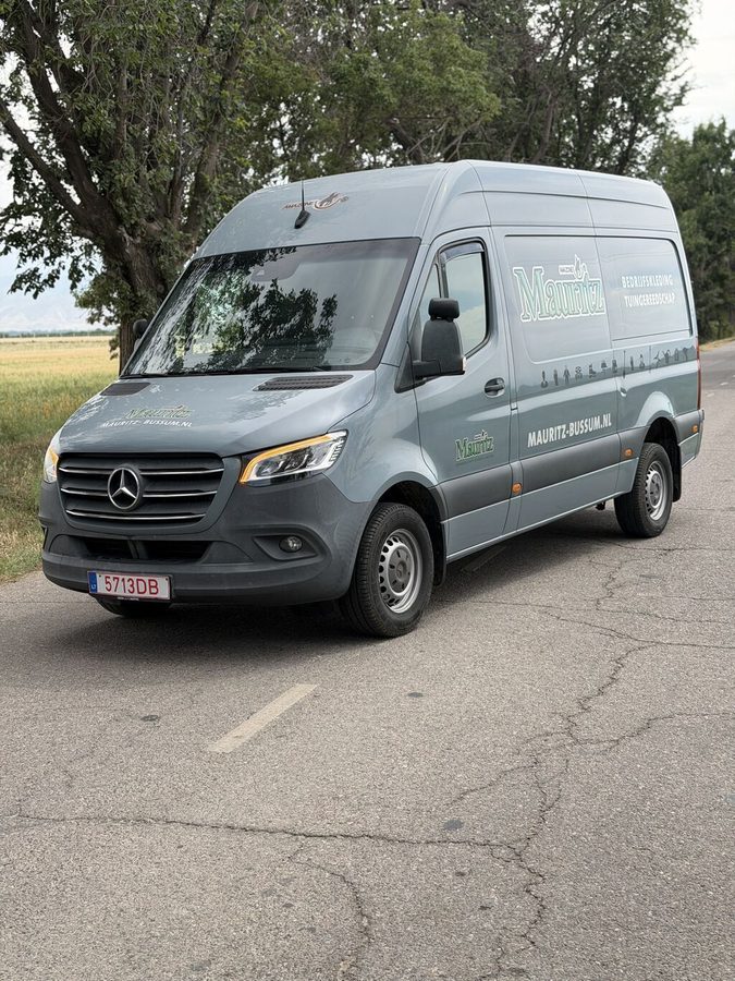 Mercedes-Benz Спринтер