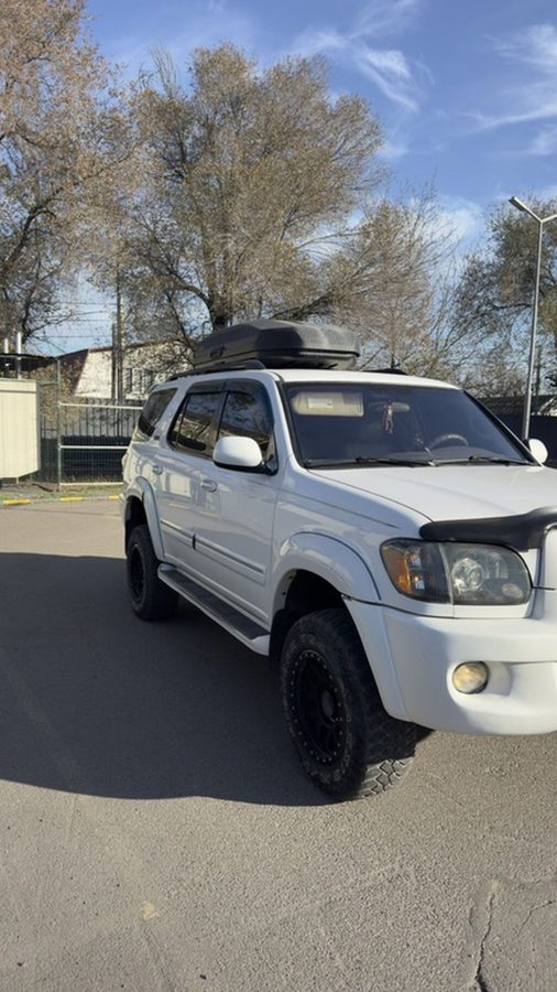 Toyota Sequoia