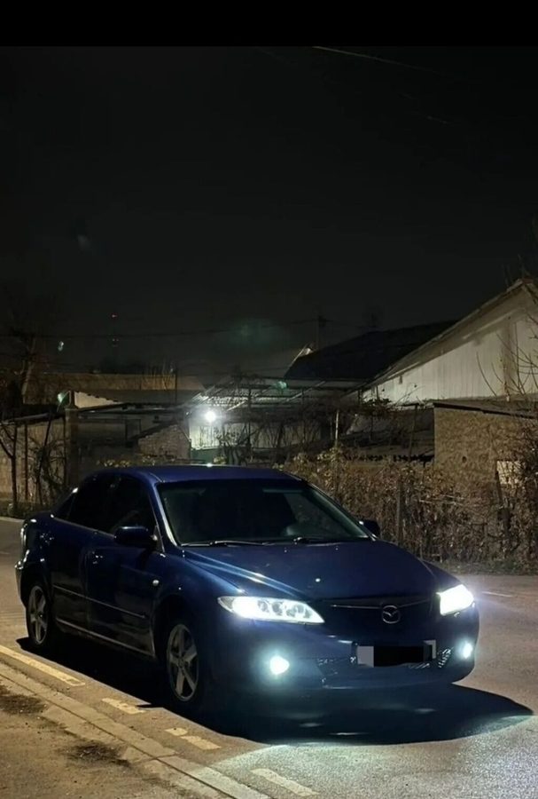 Mazda 6