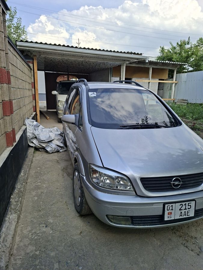 Opel Zafira