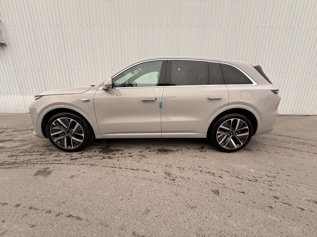 Lixiang L6