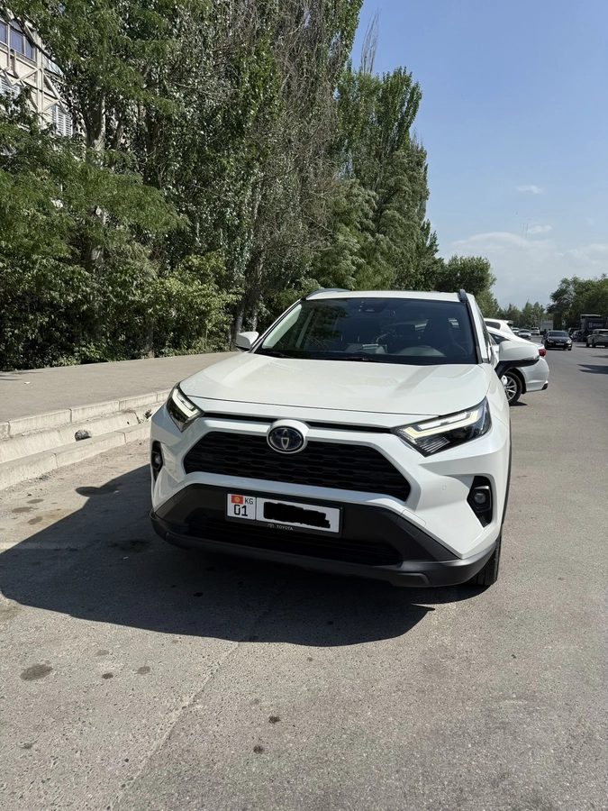 Toyota RAV4 V (XA50) 2022