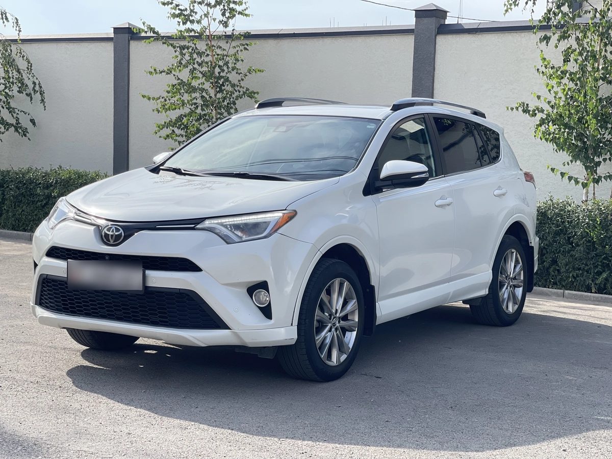 Toyota RAV4 IV (XA40) Рестайлинг 2017
