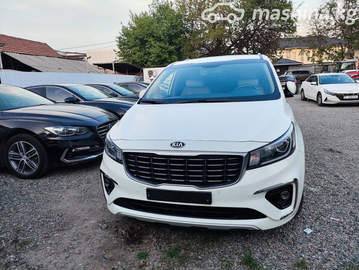Kia Carnival III