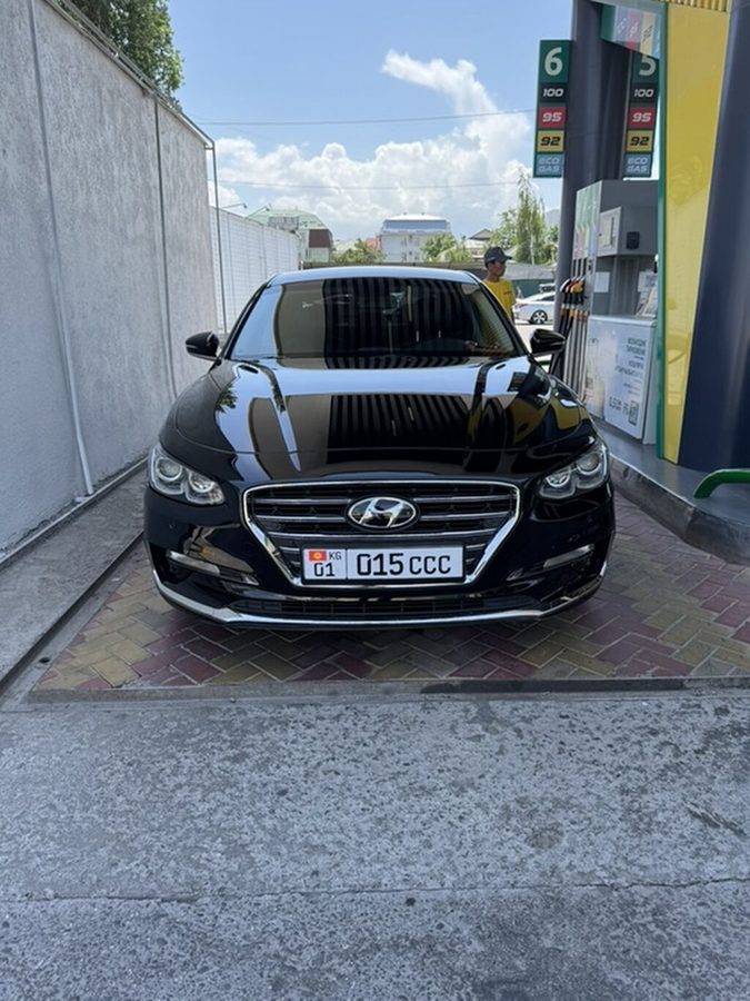 Hyundai Grandeur