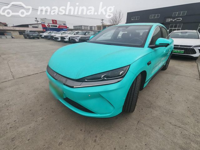 BYD E2