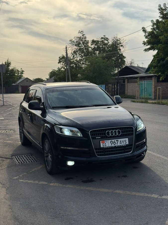Audi Q7