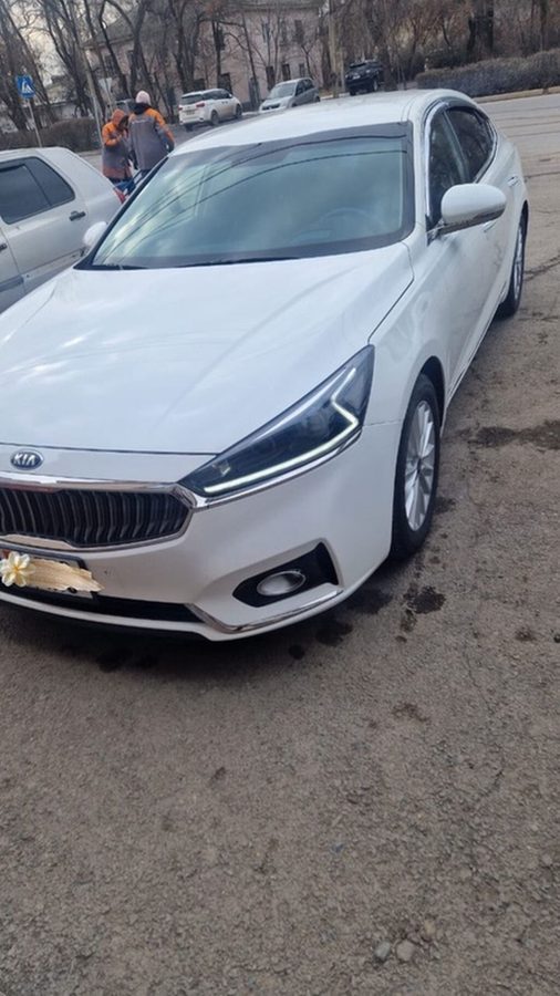 Kia K7