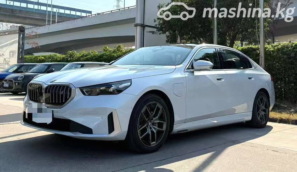 BMW i5
