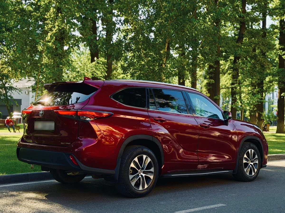 Toyota Highlander IV (U70) 2020
