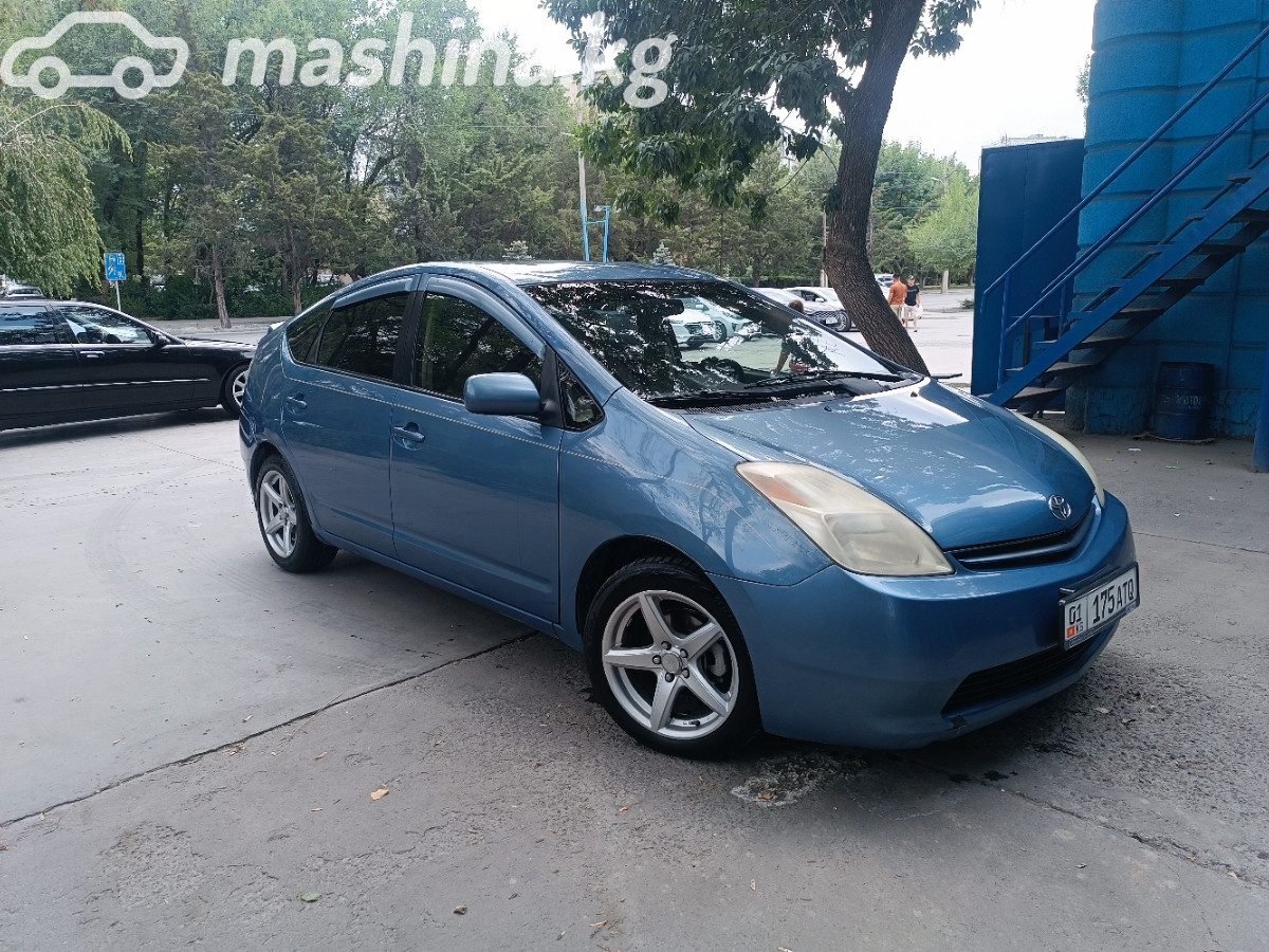 Toyota Prius II (XW20)