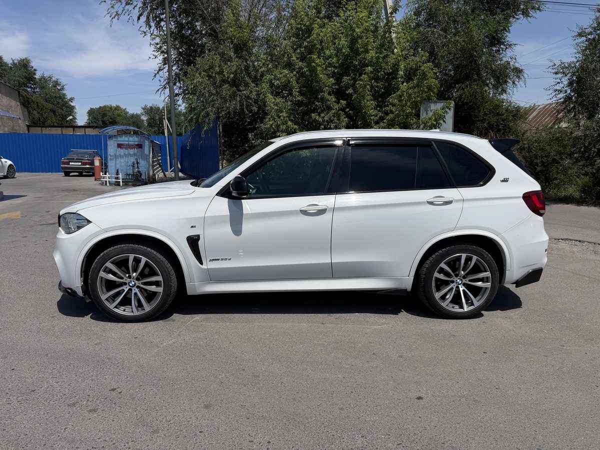 BMW X5 III (F15) 2016