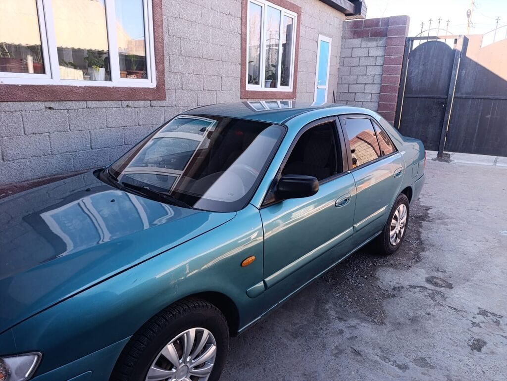 Mazda Familia