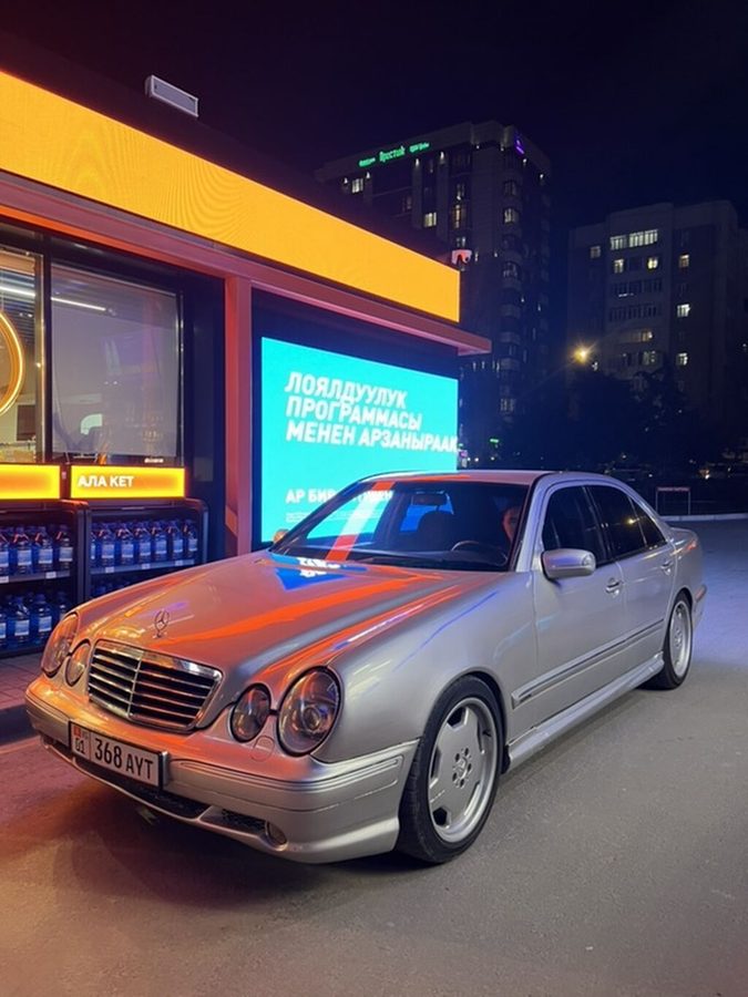 Mercedes-Benz E-Class