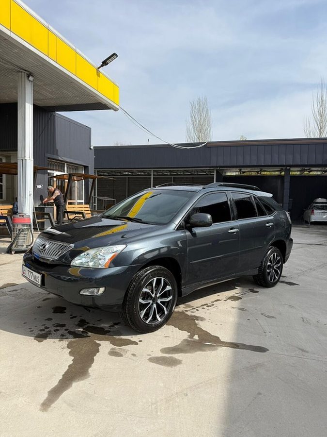 Lexus 