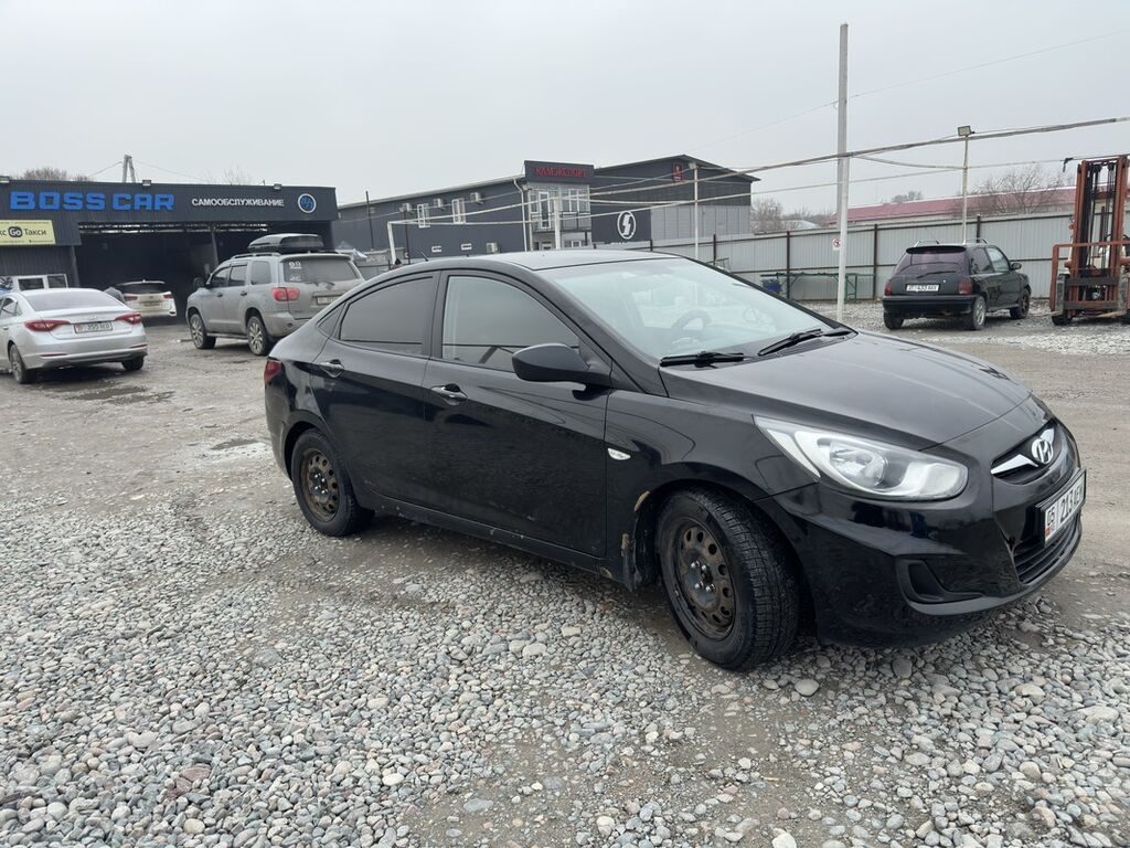 Hyundai Accent