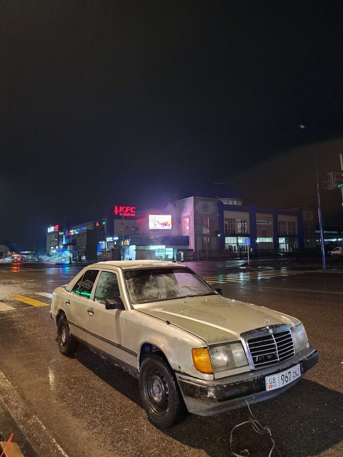Mercedes-Benz W124