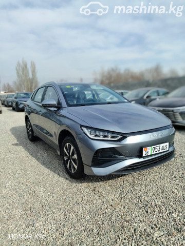 BYD E2