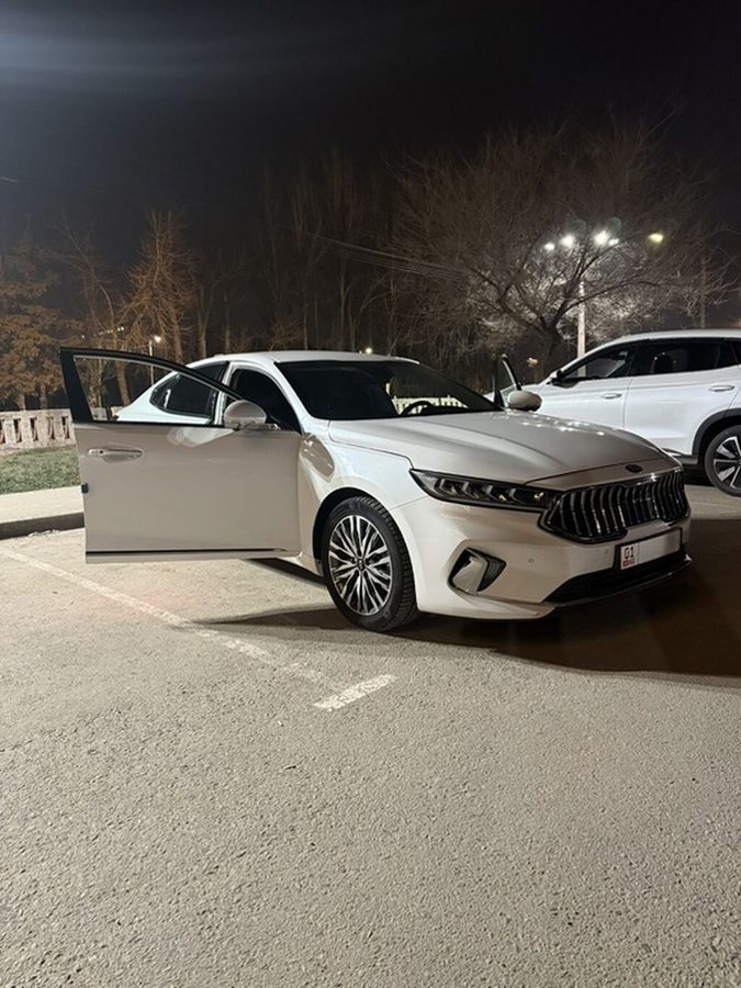 Kia K7