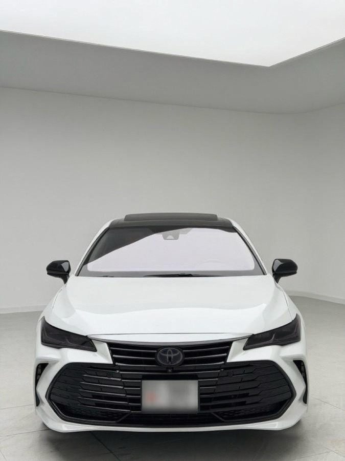 Toyota Avalon V