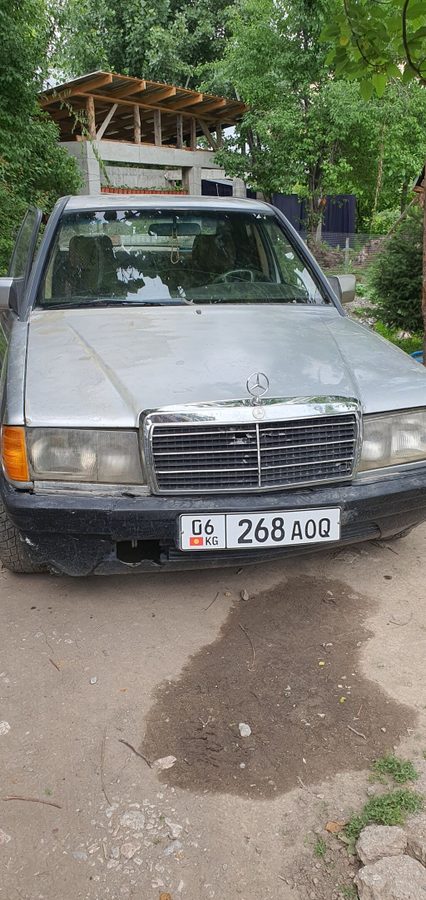 Mercedes-Benz W201 (190) - Тип кузова