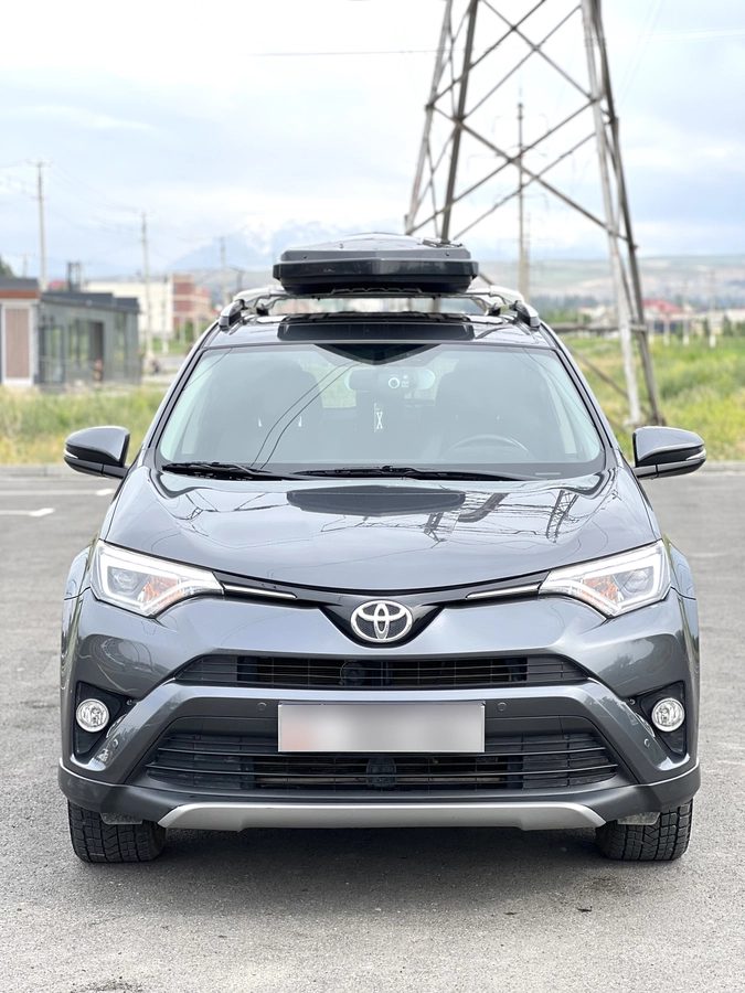 Toyota RAV4 IV (XA40) Рестайлинг 2017