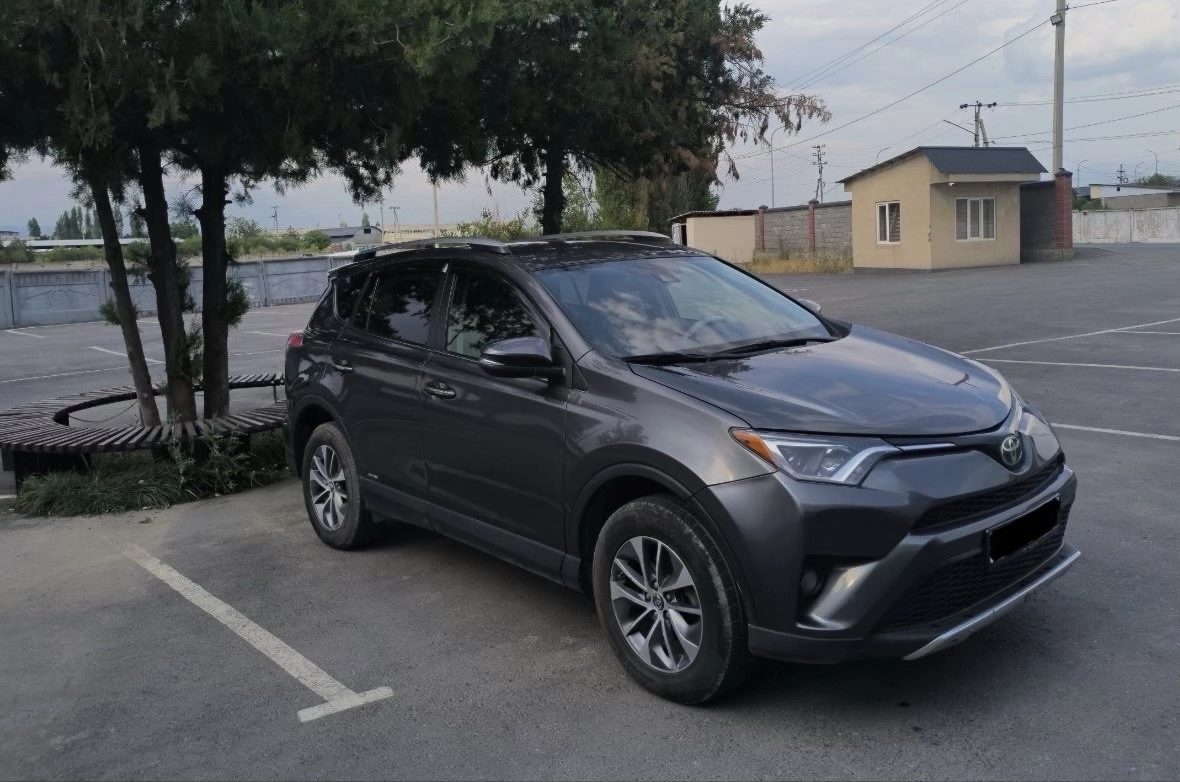Toyota RAV4 IV (XA40) Рестайлинг 2018