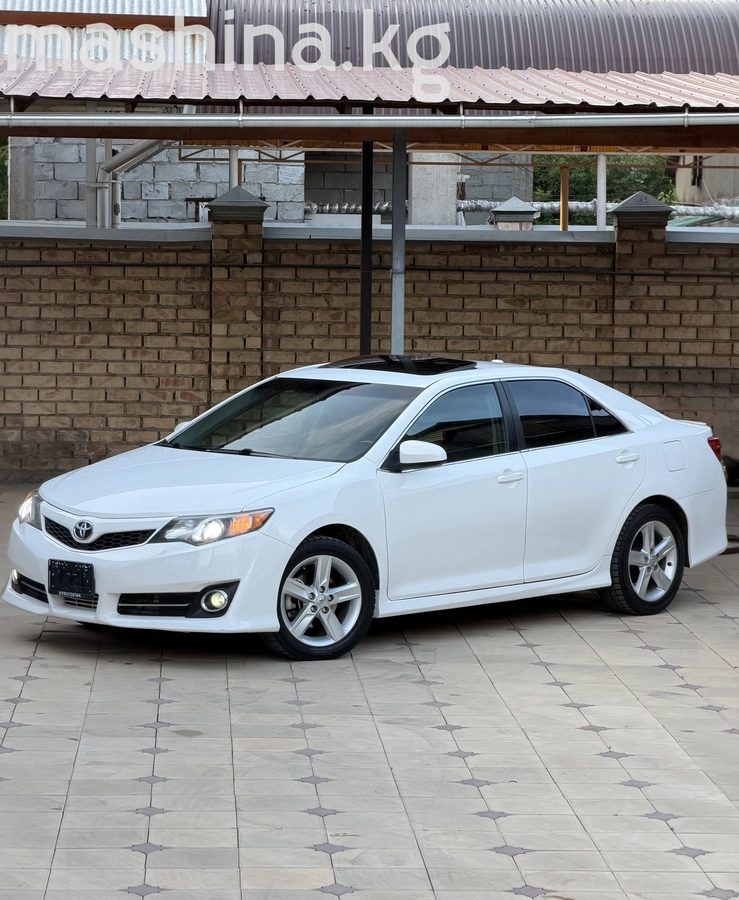 Toyota Camry VII (XV50) 2012