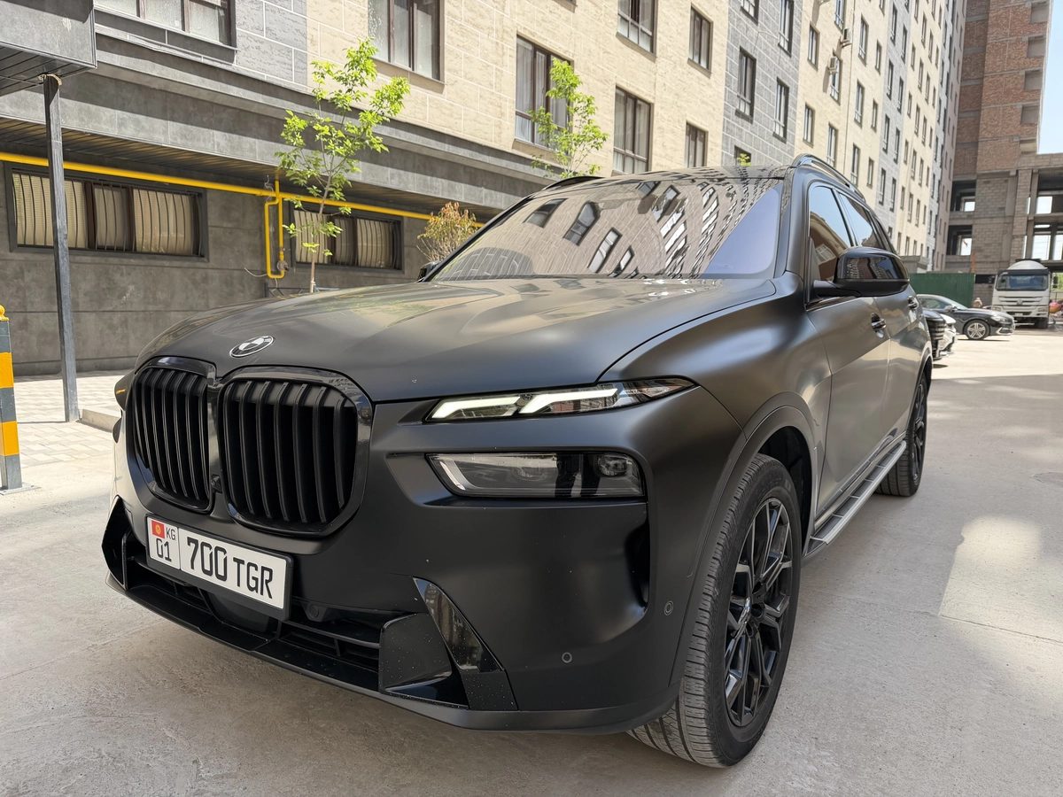BMW X7 I (G07) Рестайлинг 2022