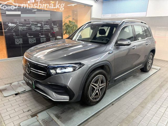 Mercedes-Benz EQB