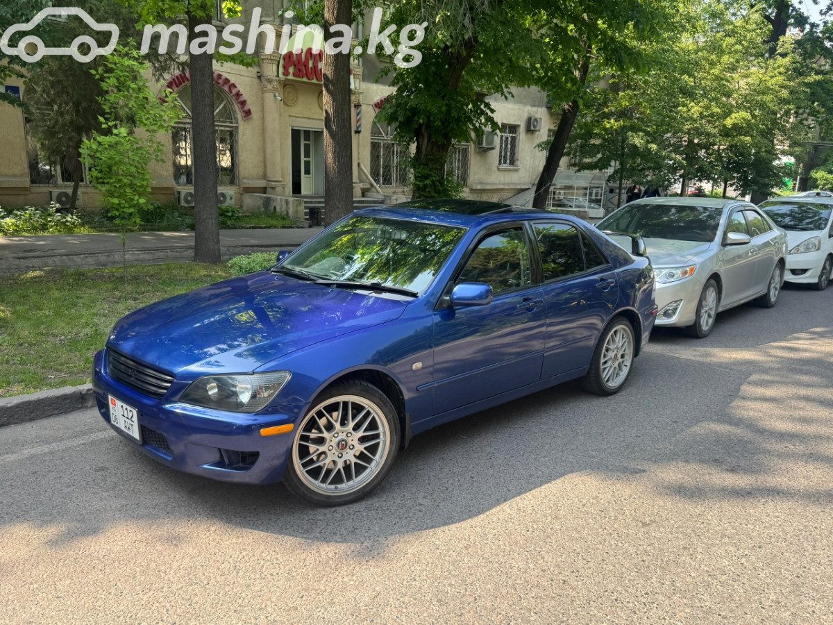 Lexus IS I