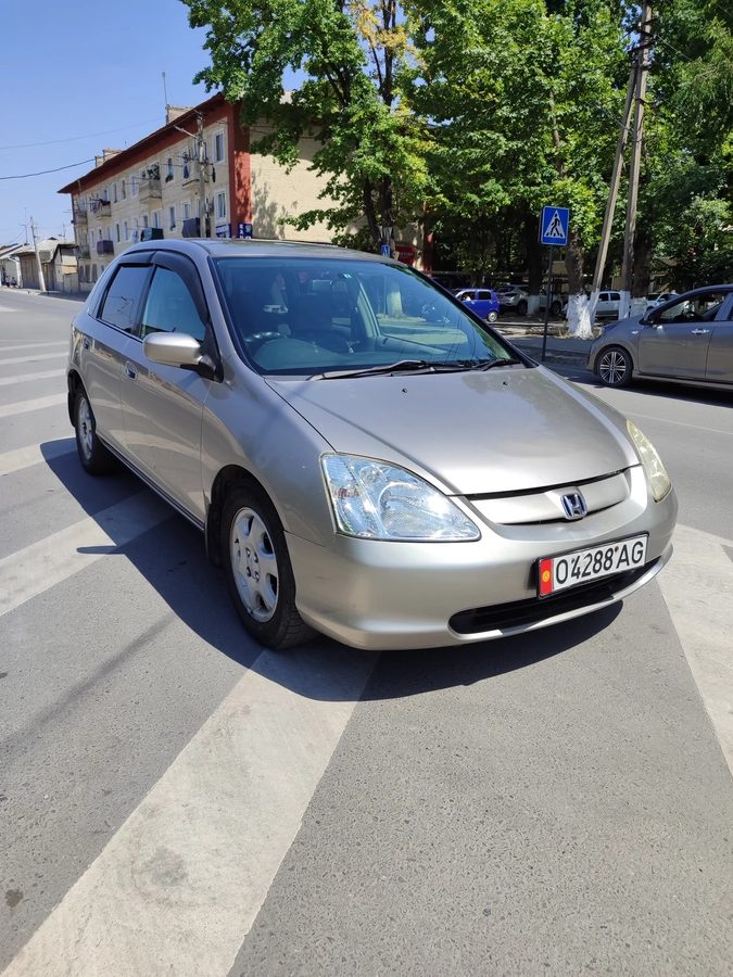 Honda Civic VII 2003