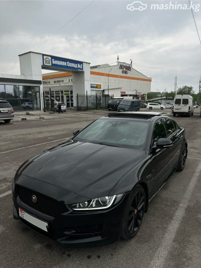 Jaguar XE I