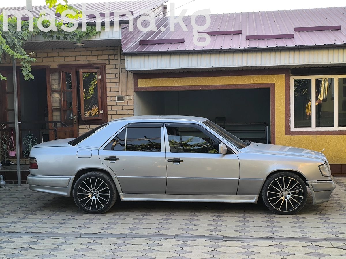 Mercedes-Benz E-Класс I (W124) 1995